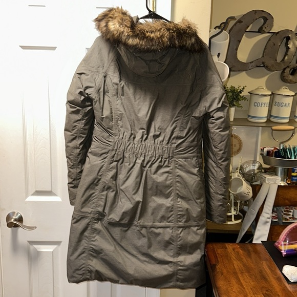 Women’s North Face Olive green parka - Medium - Picture 2 of 5